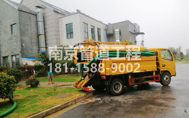 246江宁小区化粪池清理