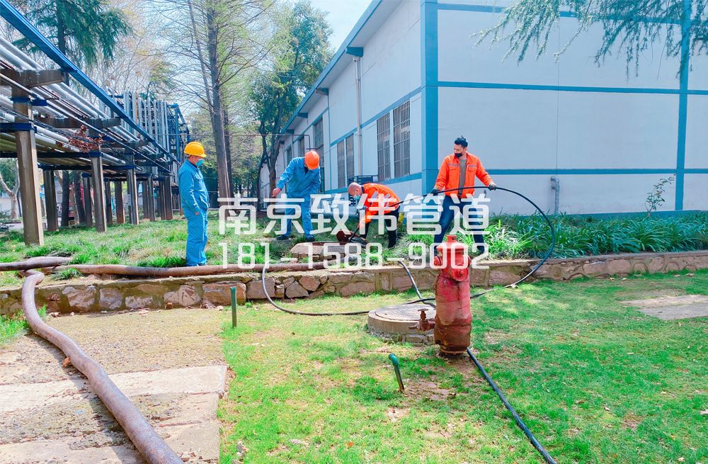 360江宁石化工厂管道清洗